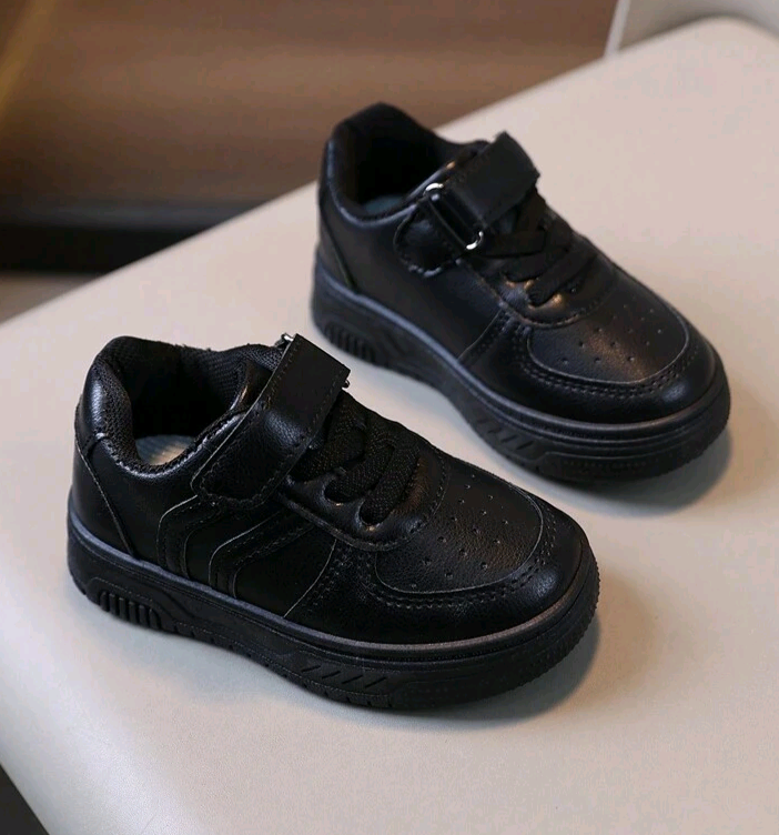 Kids’ Low-Top Breathable Sneakers – Non-Slip Casual Sports Shoes for Boys and Girls